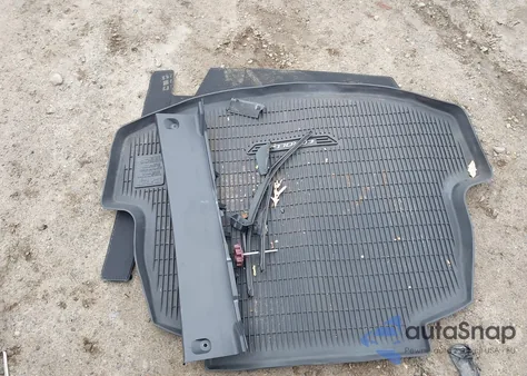 2020 Toyota Corolla Le from USA, damaged, VIN JTDEPRAE2LJ028560